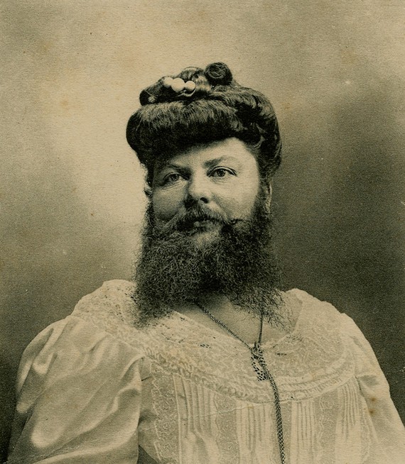 Madame Dealit