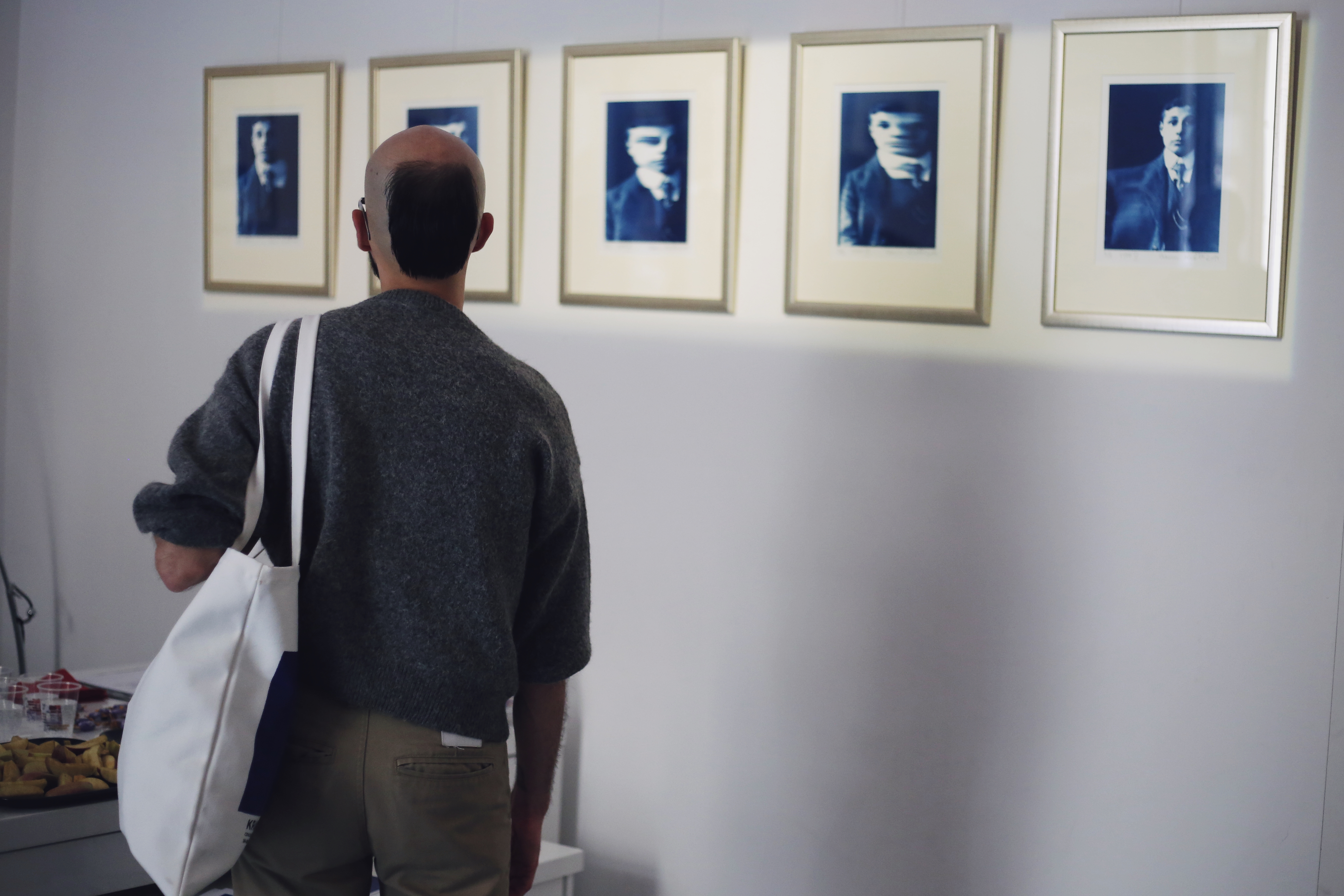 IV edycja Cracow Gallery Weekend Krakers 2015, Adam Kiełb – „Cyjanotypie”, Galeria Trzecie Oko, fot. Joanna Rytter