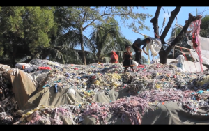 Anna Knappe -Two Ends of Waste Line